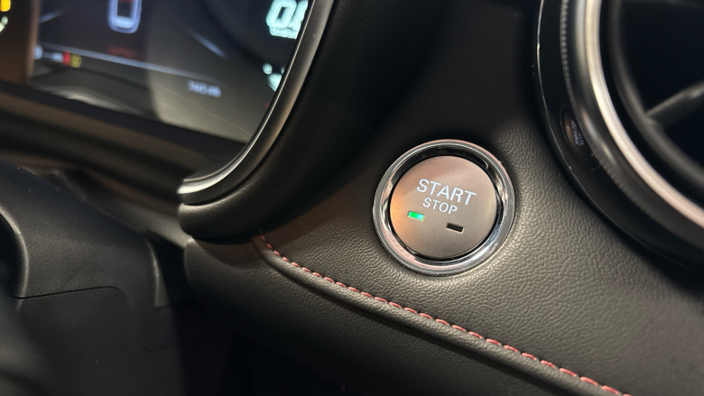 MG HS 1.5 T-GDI Trophy 5dr Petrol Hatchback